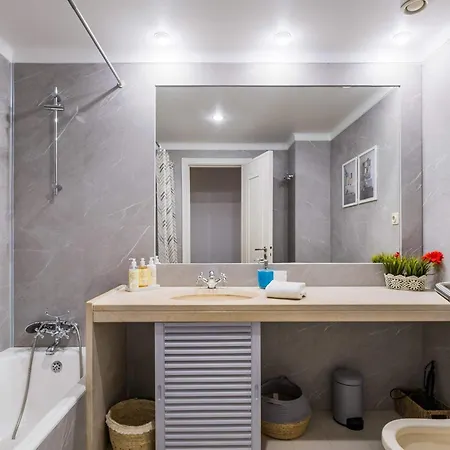 1br W/ Pool Lägenhet *