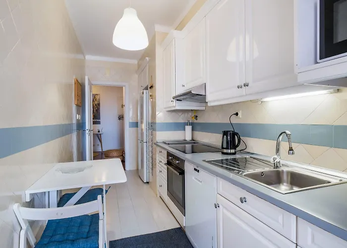 1br W/ Pool