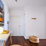 1br W/ Pool *