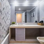 1br W/ Pool