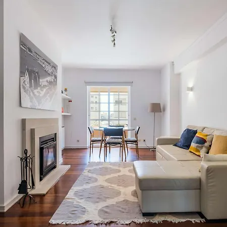 1br W/ Pool