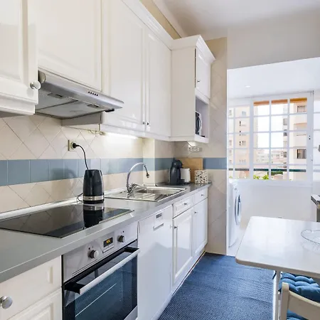 1br W/ Pool Cascais