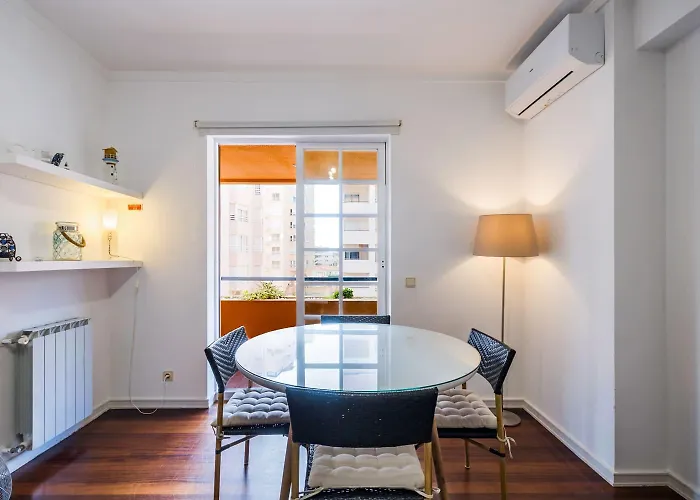 Apartment 1br W/ Pool *