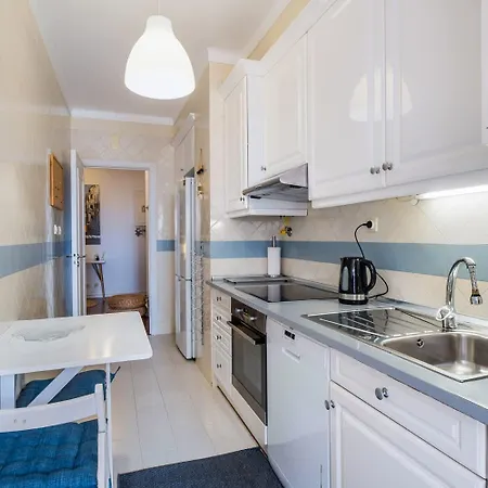 1br W/ Pool