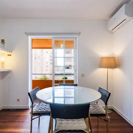 דירה 1br W/ Pool *