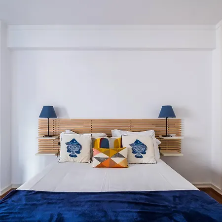 1br W/ Pool דירה